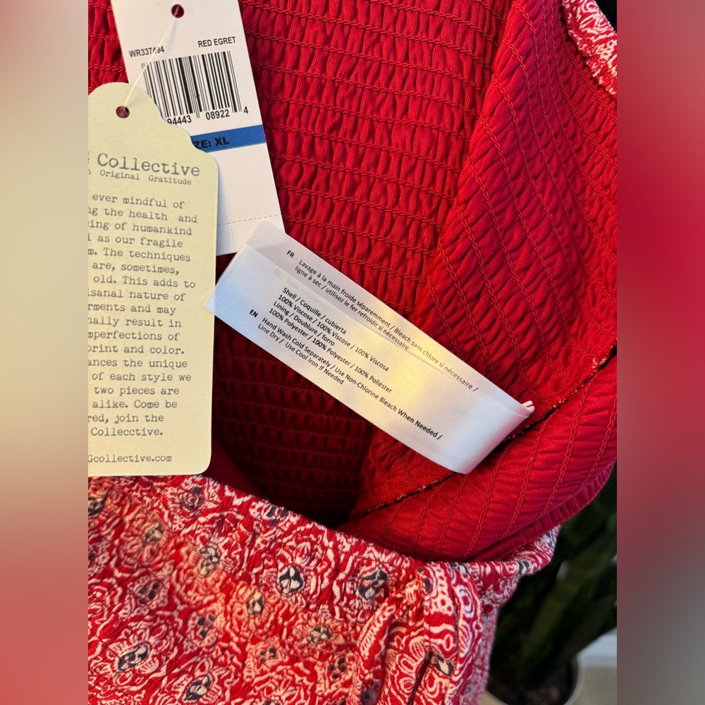 NWT B.O.G COLLECTIVE Dreamboat Red Medallion Print Smocked Mini Dress - Picture 15 of 15